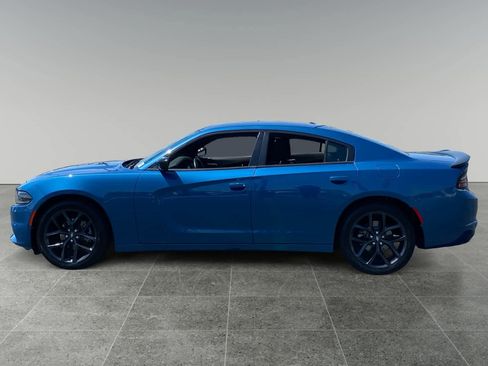 Used 2021 Dodge Charger SXT w/ Blacktop Package RWD image 2
