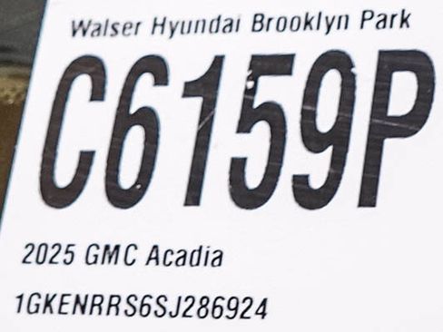 Used 2025 GMC Acadia Denali AWD/4WD image 33