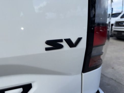 Used 2023 Nissan Frontier SV w/ Midnight Edition Package image 13