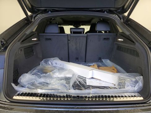 New 2026 Audi RS Q8 performance image 18