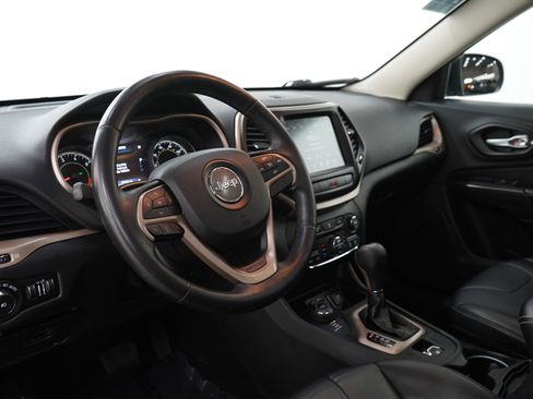 Used 2014 Jeep Cherokee Limited AWD/4WD image 25
