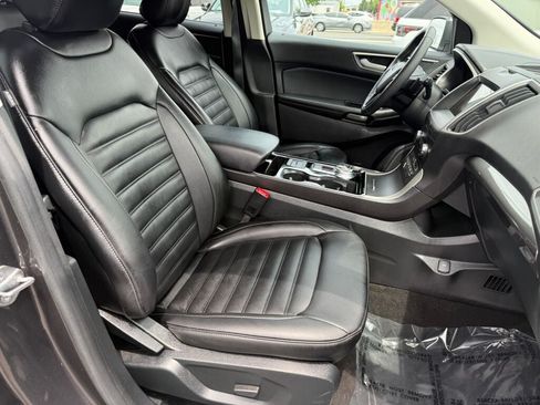 Used 2020 Ford Edge SEL w/ Convenience Package AWD/4WD image 29