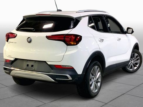 Used 2022 Buick Encore GX Essence w/ Experience Buick Package image 12