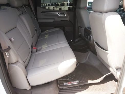 Used 2022 Chevrolet Silverado 1500 LTZ AWD/4WD image 16
