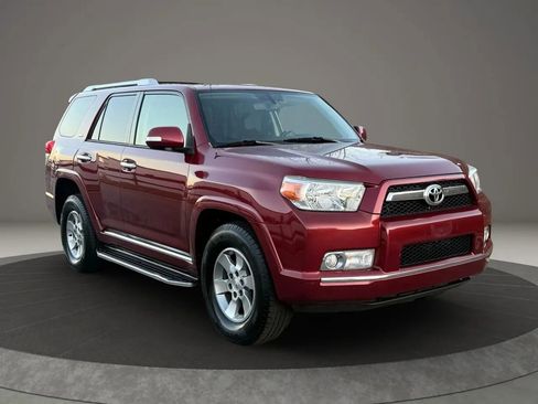 Used 2012 Toyota 4Runner SR5 w/ Premium Pkg AWD/4WD image 3