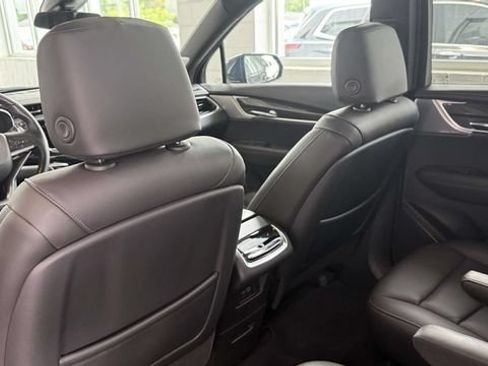 Certified 2023 Cadillac XT6 Sport AWD/4WD image 32