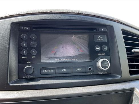 Used 2011 Nissan Quest SV FWD image 26