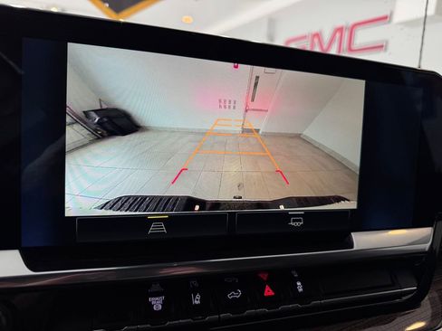 Certified 2024 Chevrolet Silverado 2500 LT image 21