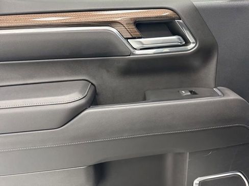 Used 2023 Chevrolet Silverado 1500 RST w/ Redline Edition image 25