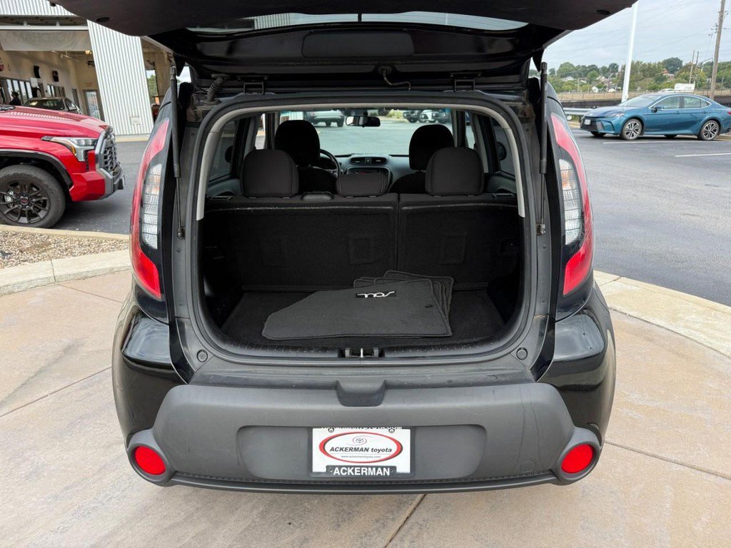 Used 2016 Kia Soul FWD image 7