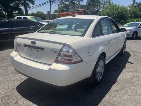 Used 2009 Ford Taurus Limited AWD/4WD image 6