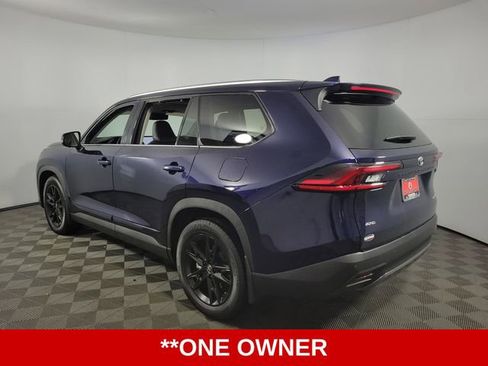 Used 2025 Toyota Grand Highlander AWD image 6