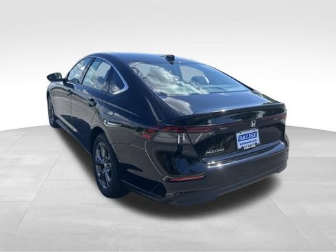 Used 2023 Honda Accord EX image 3