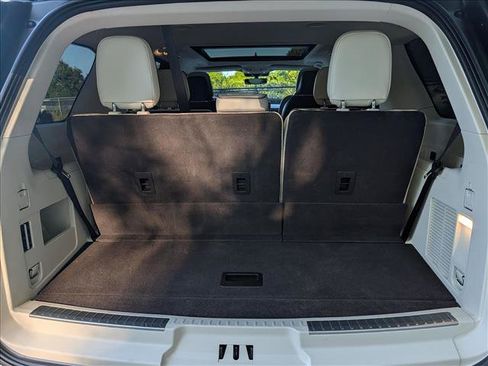 Certified 2024 Lincoln Navigator Black Label AWD/4WD image 24