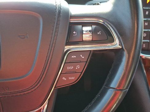 Used 2017 Lincoln Continental Reserve AWD/4WD image 23