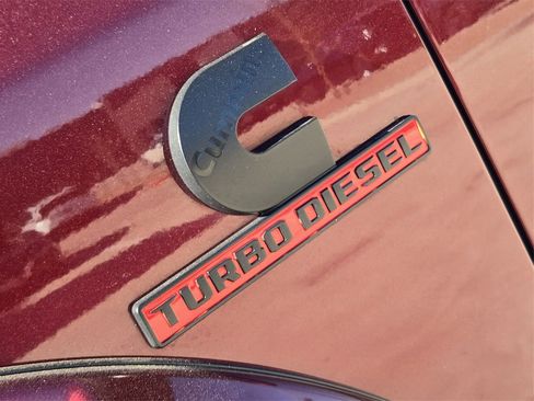 Used 2024 RAM 3500 Laramie w/ Night Edition image 11