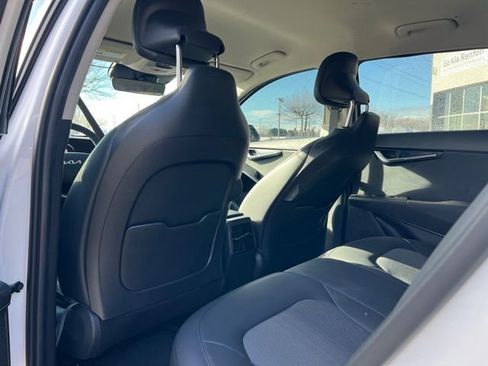 Used 2023 Kia Niro Wind w/ Wind Preserve Package image 8
