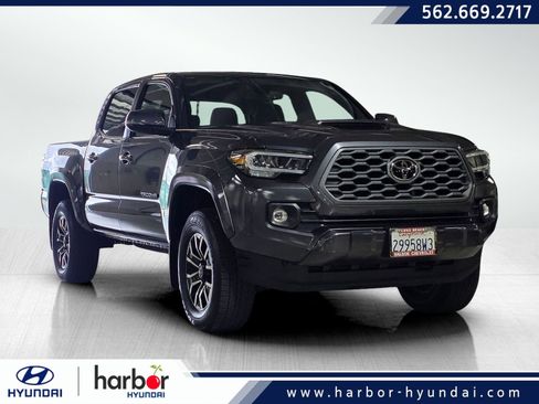Used 2023 Toyota Tacoma TRD Sport w/ Black Out Package (TMS) AWD/4WD image 1
