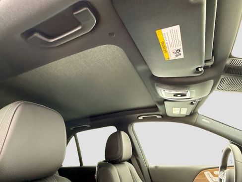 New 2026 Mercedes-Benz GLE 350 4MATIC image 17