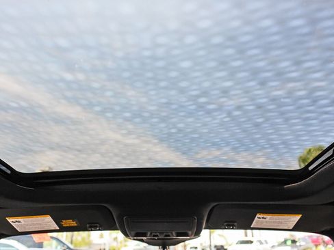 Used 2025 Ford Escape ST-Line w/ Equipment Group 301A image 17