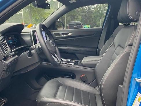 Used 2024 Volkswagen Atlas Cross Sport SEL R-Line image 13