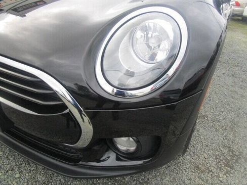 Used 2016 MINI Cooper Clubman image 4