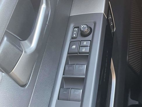 Used 2024 Toyota Tundra Limited image 13