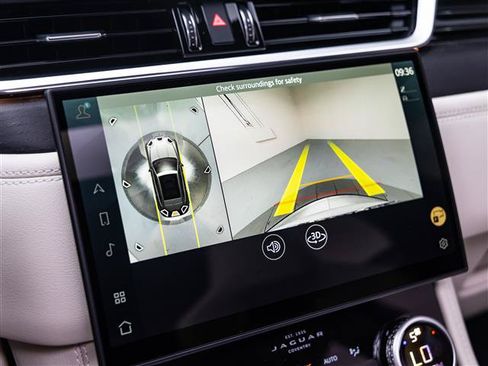 New 2026 Jaguar F-PACE R-Dynamic S AWD/4WD image 30