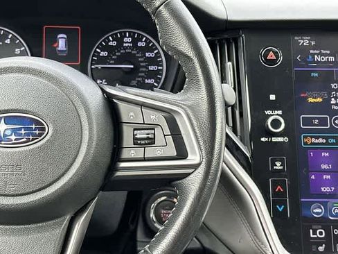 Used 2022 Subaru Outback Premium AWD/4WD image 9