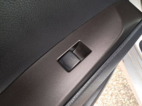 Used 2021 Toyota Camry LE FWD image 18