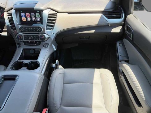 Used 2020 Chevrolet Tahoe LT RWD image 13