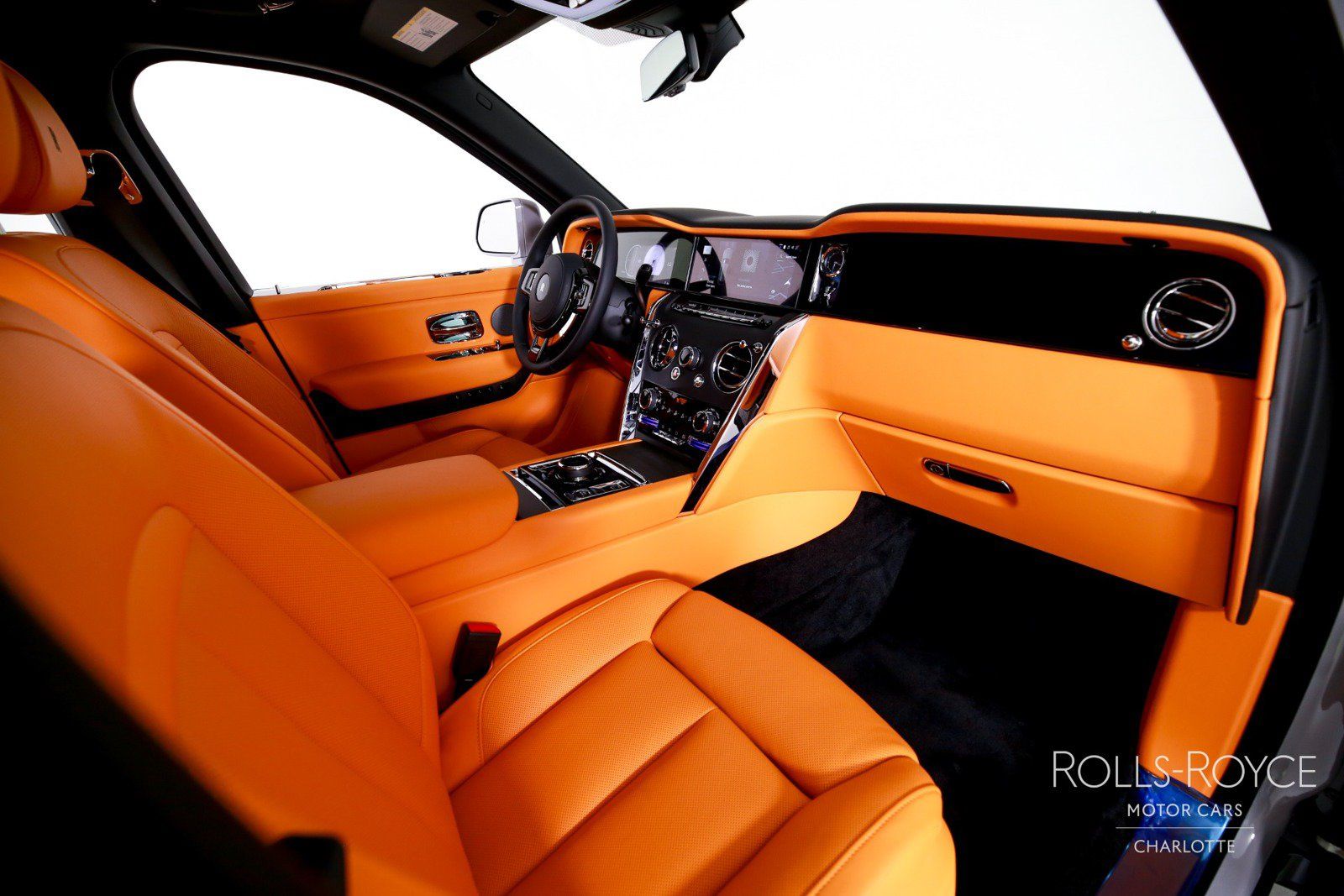 New 2027 Rolls-Royce Cullinan AWD/4WD image 36