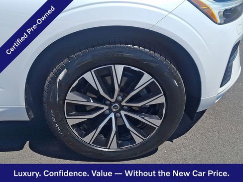 Certified 2023 Volvo XC60 B5 Core w/ Climate Package AWD/4WD image 9