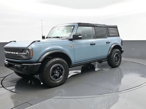 Used 2022 Ford Bronco Badlands AWD/4WD image 1