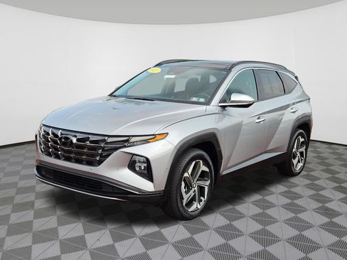 Certified 2023 Hyundai Tucson Limited AWD/4WD image 2