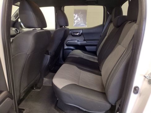 Used 2023 Toyota Tacoma TRD Off-Road AWD/4WD image 26