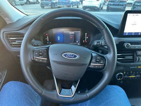 Used 2023 Ford Escape Active image 29