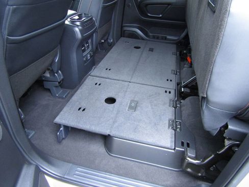 Used 2024 Nissan Titan PRO-4X w/ Pro-4x Utility Package image 30