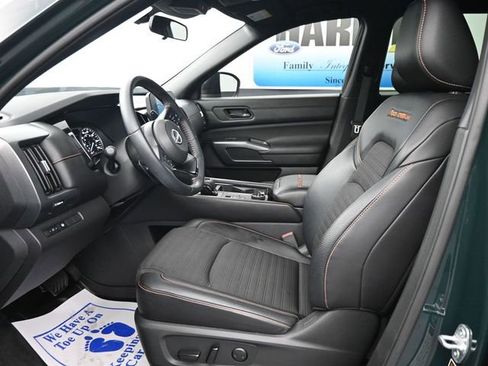 Used 2024 Nissan Pathfinder Rock Creek AWD/4WD image 12