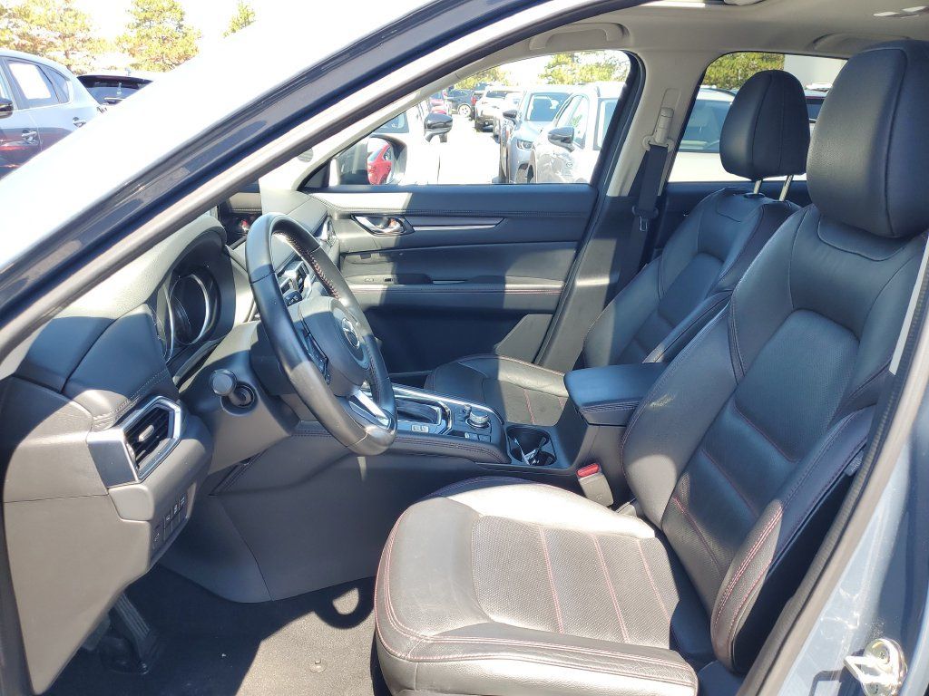 Used 2025 MAZDA CX-5 Carbon Edition AWD/4WD image 11