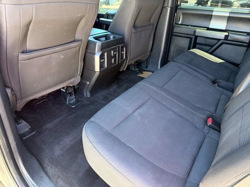 Used 2015 Ford F150 XLT w/ Equipment Group 302A Luxury AWD/4WD image 26