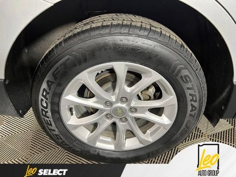 Used 2019 Chevrolet Equinox LT FWD image 31
