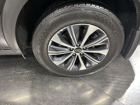 Certified 2025 INFINITI QX60 Pure image 12