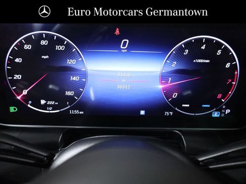 Used 2023 Mercedes-Benz GLC 300 4MATIC w/ AMG Line image 16