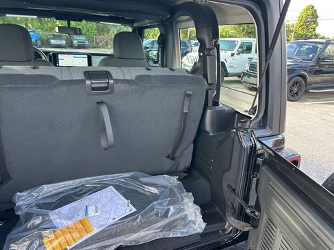 New 2026 Jeep Wrangler Sport image 31