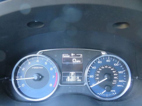 Used 2015 Subaru Crosstrek 2.0i Limited image 18