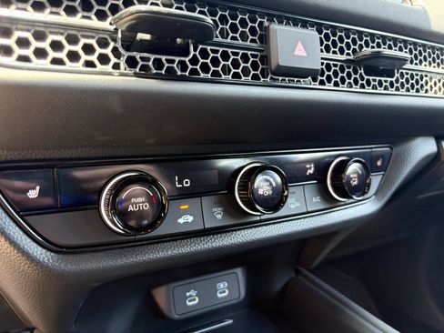 Certified 2026 Honda HR-V Sport image 18