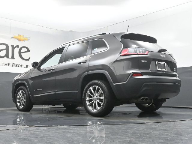 Used 2019 Jeep Cherokee Latitude Plus FWD image 5