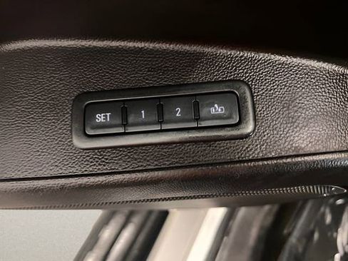 Used 2016 Chevrolet Tahoe LT AWD/4WD image 19