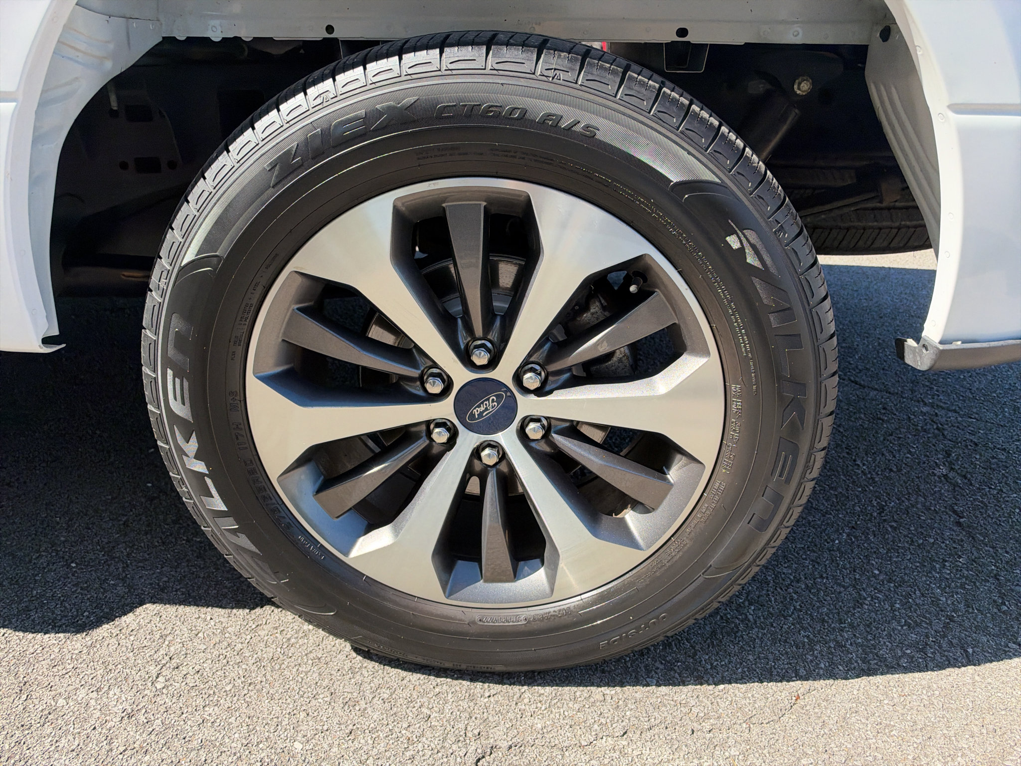 Used 2019 Ford F150 XL w/ Equipment Group 101A Mid RWD image 32